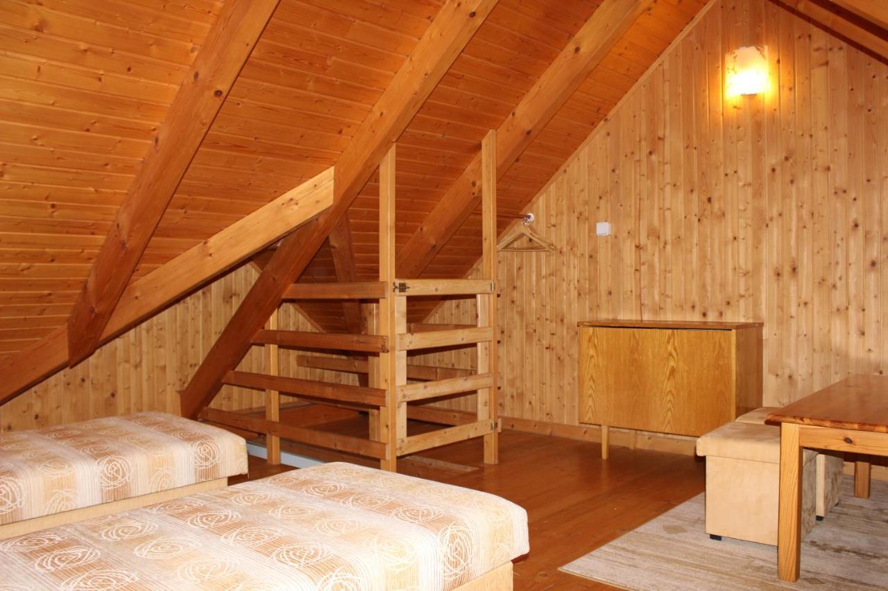 Penzion Usmev Arnutovce Exterior foto